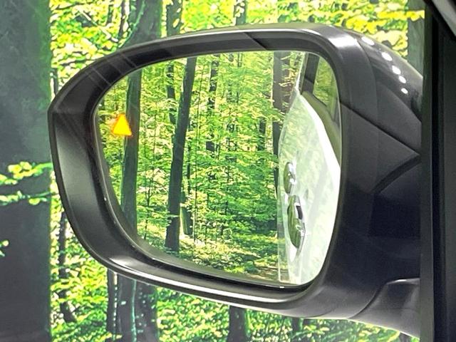 セレナ ハイウェイスターＶ　純正１２インチナビ　全周囲カメラ　両側電動　デジタルミラー　プロパイロット　ＢＳＭ　レーダークルーズ　ＥＴＣ　ＬＥＤヘッド　衝突軽減　電子パーキング　オートホールド（7枚目）