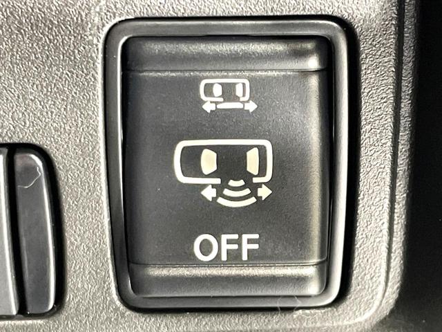 セレナ ハイウェイスターＶ　純正１２インチナビ　全周囲カメラ　両側電動　デジタルミラー　プロパイロット　ＢＳＭ　レーダークルーズ　ＥＴＣ　ＬＥＤヘッド　衝突軽減　電子パーキング　オートホールド（8枚目）