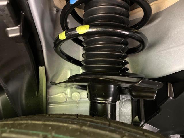 セレナ ハイウェイスターＶ　純正１２インチナビ　全周囲カメラ　両側電動　デジタルミラー　プロパイロット　ＢＳＭ　レーダークルーズ　ＥＴＣ　ＬＥＤヘッド　衝突軽減　電子パーキング　オートホールド（21枚目）