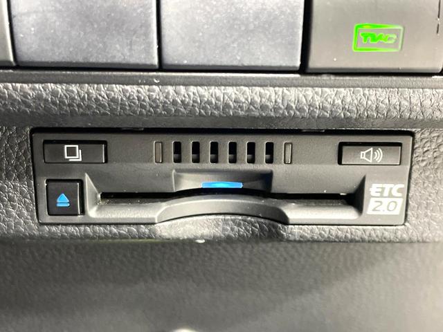 カローラツーリング ハイブリッド ダブルバイビー 純正9インチナビ バックカメラ ETC フルセグ 衝突軽減 LEDヘッド レーダークルーズ ハーフレザーシート 電子パーキング オートホールド(6枚目)