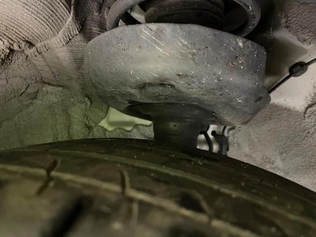 カローラツーリング ハイブリッド ダブルバイビー 純正9インチナビ バックカメラ ETC フルセグ 衝突軽減 LEDヘッド レーダークルーズ ハーフレザーシート 電子パーキング オートホールド(20枚目)