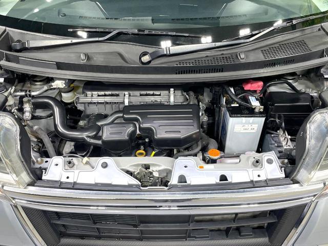 タント カスタムＸ　トップエディションＳＡＩＩＩ　ＳＤナビ　バックカメラ　禁煙車　パワースライドドア　スマートアシスト　踏み間違い防止装置　シートヒーター　ハーフレザー　ＬＥＤヘッド／フォグ　ドラレコ　フルセグ　Ｂｌｕｅｔｏｏｔｈ再生　スマートキー（18枚目）