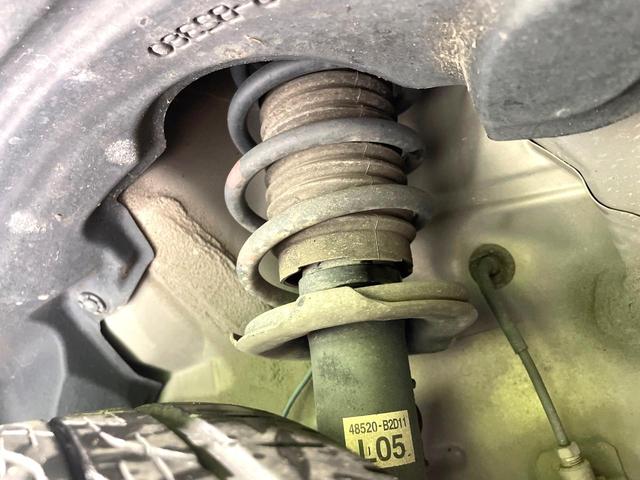 タント カスタムＸ　トップエディションＳＡＩＩＩ　ＳＤナビ　バックカメラ　禁煙車　パワースライドドア　スマートアシスト　踏み間違い防止装置　シートヒーター　ハーフレザー　ＬＥＤヘッド／フォグ　ドラレコ　フルセグ　Ｂｌｕｅｔｏｏｔｈ再生　スマートキー（20枚目）