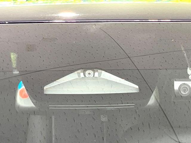 ヤリスクロス ハイブリッドＺ　禁煙車　純正８型ディスプレイオーディオ　全周囲カメラ　２トーンカラー　セーフティセンス　レーダークルーズ　ドラレコ　ＥＴＣ　ブラインドスポットモニター　ＬＥＤヘッド　パワーシート　シートヒーター（7枚目）