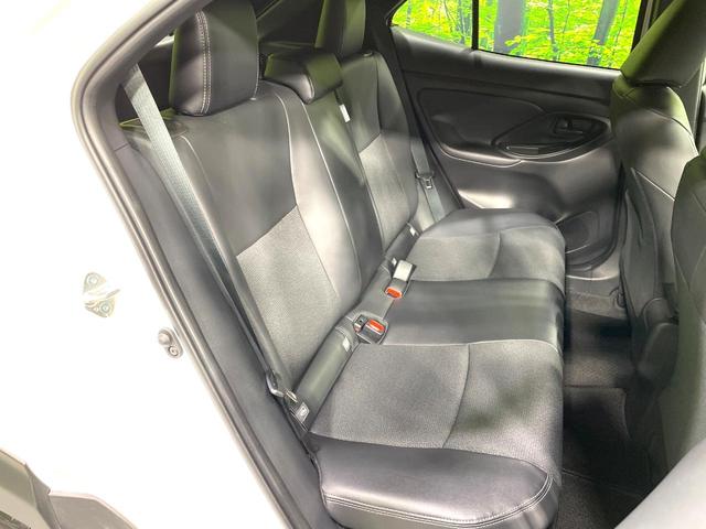 ヤリスクロス ハイブリッドＺ　禁煙車　純正８型ディスプレイオーディオ　全周囲カメラ　２トーンカラー　セーフティセンス　レーダークルーズ　ドラレコ　ＥＴＣ　ブラインドスポットモニター　ＬＥＤヘッド　パワーシート　シートヒーター（12枚目）