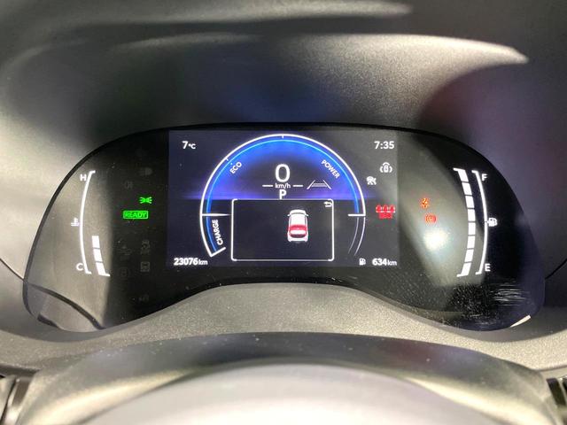 ヤリスクロス ハイブリッドＺ　禁煙車　純正８型ディスプレイオーディオ　全周囲カメラ　２トーンカラー　セーフティセンス　レーダークルーズ　ドラレコ　ＥＴＣ　ブラインドスポットモニター　ＬＥＤヘッド　パワーシート　シートヒーター（45枚目）