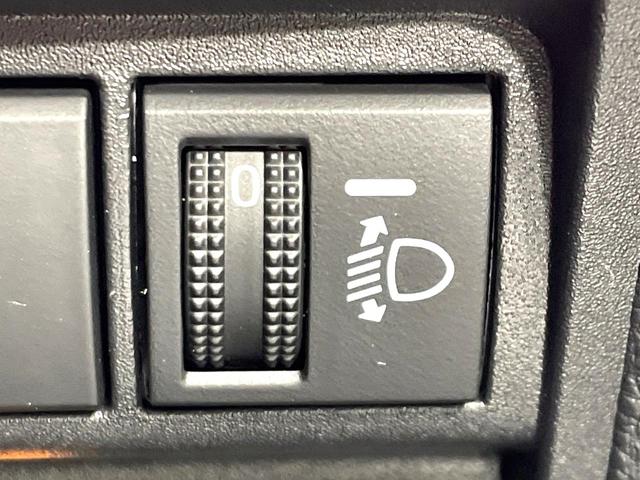 ヤリスクロス ハイブリッドＺ　禁煙車　純正８型ディスプレイオーディオ　全周囲カメラ　２トーンカラー　セーフティセンス　レーダークルーズ　ドラレコ　ＥＴＣ　ブラインドスポットモニター　ＬＥＤヘッド　パワーシート　シートヒーター（51枚目）