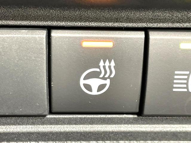 ヤリスクロス ハイブリッドＺ　禁煙車　純正８型ディスプレイオーディオ　全周囲カメラ　２トーンカラー　セーフティセンス　レーダークルーズ　ドラレコ　ＥＴＣ　ブラインドスポットモニター　ＬＥＤヘッド　パワーシート　シートヒーター（53枚目）