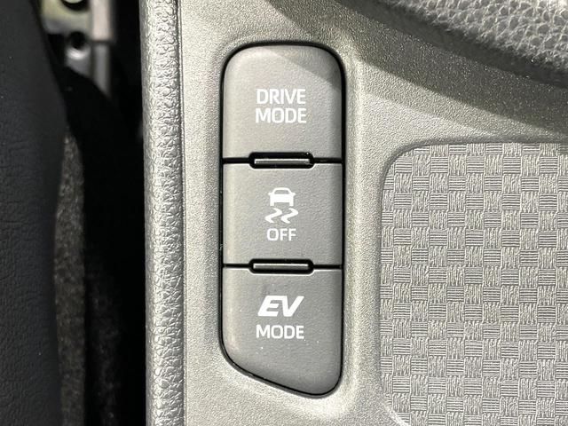 ヤリスクロス ハイブリッドＺ　禁煙車　純正８型ディスプレイオーディオ　全周囲カメラ　２トーンカラー　セーフティセンス　レーダークルーズ　ドラレコ　ＥＴＣ　ブラインドスポットモニター　ＬＥＤヘッド　パワーシート　シートヒーター（60枚目）