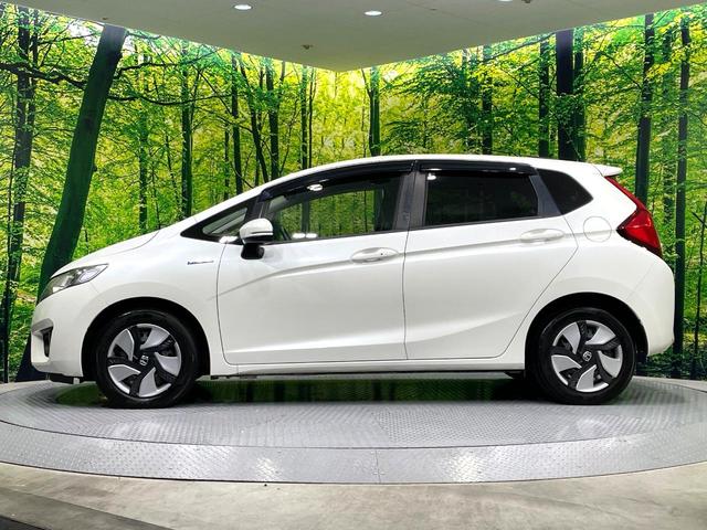 フィットハイブリッド Lパッケージ 禁煙車 純正ナビ バックカメラ ドラレコ LEDヘッド/フォグ ETC クルコン オートライト/エアコン Bluetooth接続 フルセグ スマートキー プッシュスタート(32枚目)