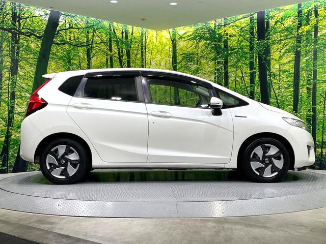 フィットハイブリッド Lパッケージ 禁煙車 純正ナビ バックカメラ ドラレコ LEDヘッド/フォグ ETC クルコン オートライト/エアコン Bluetooth接続 フルセグ スマートキー プッシュスタート(33枚目)