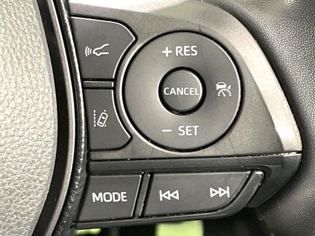 カローラツーリング ハイブリッド　ダブルバイビー　モデリスタエアロ　純正９型ディスプレイ　バックカメラ　禁煙車　セーフティセンス　レーダークルーズ　ＬＥＤヘッド／フォグ　ハーフレザー　ドラレコ　Ｂｌｕｅｔｏｏｔｈ再生　ＥＴＣ　スマートキー（9枚目）