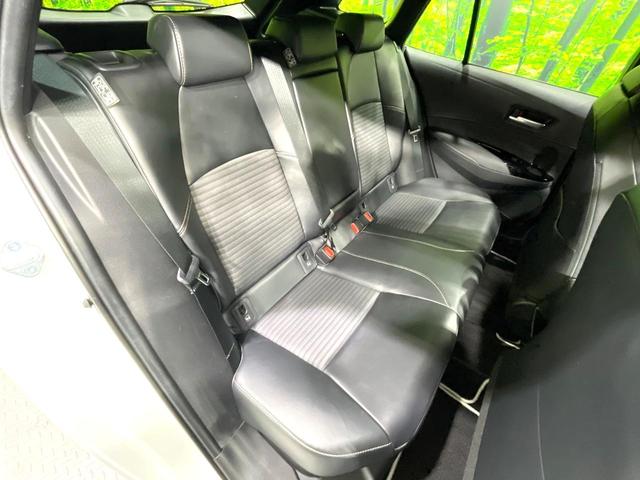 カローラツーリング ハイブリッド　ダブルバイビー　モデリスタエアロ　純正９型ディスプレイ　バックカメラ　禁煙車　セーフティセンス　レーダークルーズ　ＬＥＤヘッド／フォグ　ハーフレザー　ドラレコ　Ｂｌｕｅｔｏｏｔｈ再生　ＥＴＣ　スマートキー（11枚目）