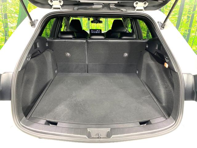 カローラツーリング ハイブリッド　ダブルバイビー　モデリスタエアロ　純正９型ディスプレイ　バックカメラ　禁煙車　セーフティセンス　レーダークルーズ　ＬＥＤヘッド／フォグ　ハーフレザー　ドラレコ　Ｂｌｕｅｔｏｏｔｈ再生　ＥＴＣ　スマートキー（37枚目）