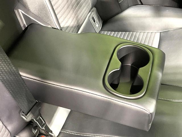 カローラツーリング ハイブリッド　ダブルバイビー　モデリスタエアロ　純正９型ディスプレイ　バックカメラ　禁煙車　セーフティセンス　レーダークルーズ　ＬＥＤヘッド／フォグ　ハーフレザー　ドラレコ　Ｂｌｕｅｔｏｏｔｈ再生　ＥＴＣ　スマートキー（55枚目）