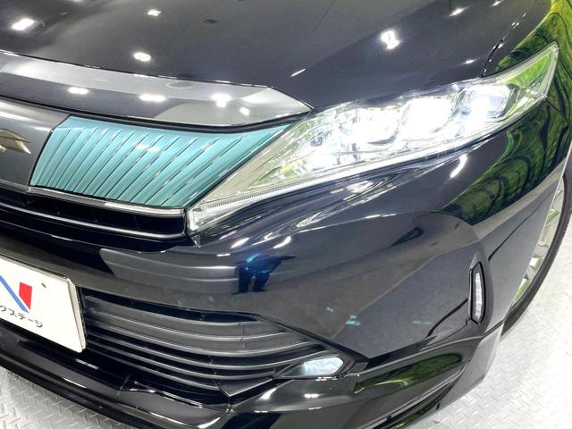 ハリアー プレミアム　メタル　アンド　レザーパッケージ　純正エアロ　純正９型ナビ　禁煙車　衝突軽減装置　電動リアゲート　レーダークルーズ　バックカメラ　ドラレコ　ＥＴＣ　ＬＥＤヘッドライト　黒革シート　シートベンチレーション　パワーシート　フルセグＴＶ（15枚目）