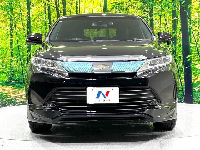 ハリアー プレミアム　メタル　アンド　レザーパッケージ　純正エアロ　純正９型ナビ　禁煙車　衝突軽減装置　電動リアゲート　レーダークルーズ　バックカメラ　ドラレコ　ＥＴＣ　ＬＥＤヘッドライト　黒革シート　シートベンチレーション　パワーシート　フルセグＴＶ（17枚目）