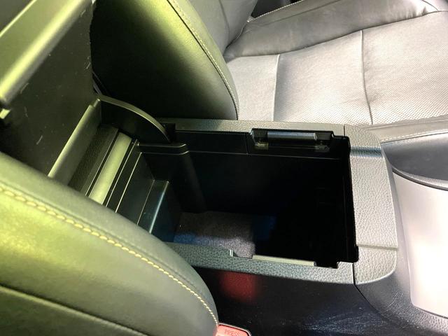 ハリアー プレミアム　メタル　アンド　レザーパッケージ　純正エアロ　純正９型ナビ　禁煙車　衝突軽減装置　電動リアゲート　レーダークルーズ　バックカメラ　ドラレコ　ＥＴＣ　ＬＥＤヘッドライト　黒革シート　シートベンチレーション　パワーシート　フルセグＴＶ（43枚目）