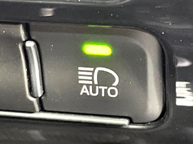 プリウス Ｓツーリングセレクション　モデリスタエアロ　純正９型ナビ　バックカメラ　禁煙車　セーフティセンス　レーダークルーズ　１７インチモデリスタＡＷ　シートヒーター　合皮シート　ＬＥＤヘッド／フォグ　ドラレコ　フルセグ　ＥＴＣ（43枚目）