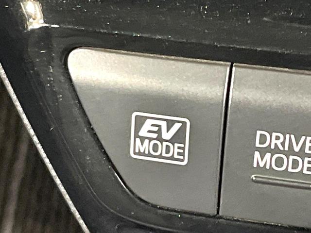 プリウス Ｓツーリングセレクション　モデリスタエアロ　純正９型ナビ　バックカメラ　禁煙車　セーフティセンス　レーダークルーズ　１７インチモデリスタＡＷ　シートヒーター　合皮シート　ＬＥＤヘッド／フォグ　ドラレコ　フルセグ　ＥＴＣ（50枚目）