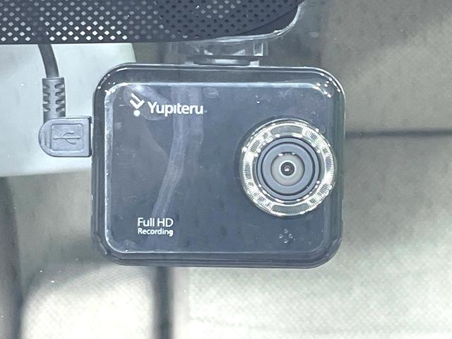 アルトラパン Ｇ　禁煙車　衝突軽減装置　ＥＴＣ　ドライブレコーダー　スマートキー　ＬＥＤヘッドライト　純正オーディオ　ＣＤ再生　盗難防止装置　プライバシーガラス　横滑防止装置　トラクションコントロール（5枚目）