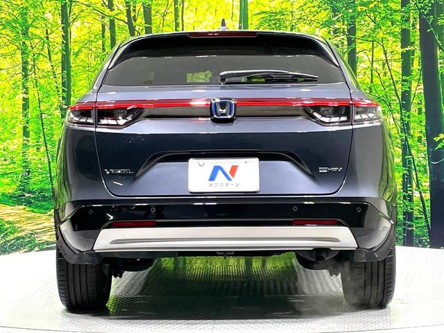 ヴェゼル ｅ：ＨＥＶ　Ｚ　純正９型ナビ　全周囲カメラ　禁煙車　ホンダセンシング　アダプティブクルーズ　ブラインドスポットモニター　ＬＥＤヘッド／フォグ　ハーフレザー　シートヒーター　フルセグ　Ｂｌｕｅｔｏｏｔｈ再生　ＥＴＣ（17枚目）