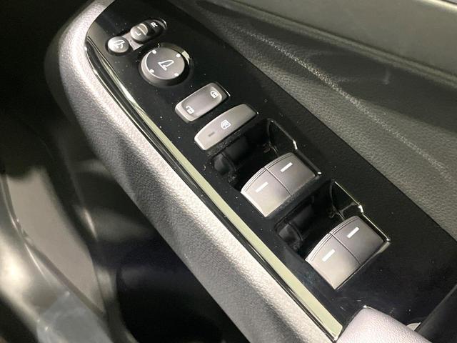 ヴェゼル ｅ：ＨＥＶ　Ｚ　純正９型ナビ　全周囲カメラ　禁煙車　ホンダセンシング　アダプティブクルーズ　ブラインドスポットモニター　ＬＥＤヘッド／フォグ　ハーフレザー　シートヒーター　フルセグ　Ｂｌｕｅｔｏｏｔｈ再生　ＥＴＣ（57枚目）