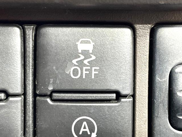 ルーミー Ｇ　純正９型ディスプレイ　バックカメラ　両側電動ドア　禁煙車　スマートアシスト　スマートキー　ＬＥＤヘッド　コーナーセンサー　オートハイビーム　Ｂｌｕｅｔｏｏｔｈ　フルセグ　ＥＴＣ　オートライト／エアコン（23枚目）