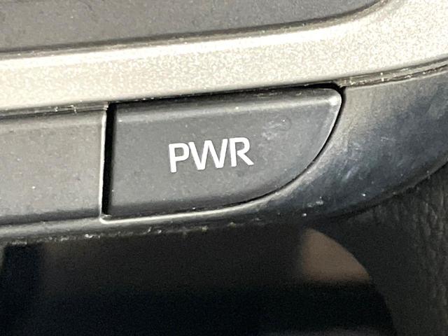 ルーミー Ｇ　純正９型ディスプレイ　バックカメラ　両側電動ドア　禁煙車　スマートアシスト　スマートキー　ＬＥＤヘッド　コーナーセンサー　オートハイビーム　Ｂｌｕｅｔｏｏｔｈ　フルセグ　ＥＴＣ　オートライト／エアコン（29枚目）