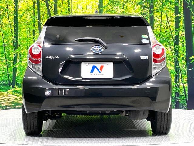 アクア Ｇ　禁煙車　純正ナビ　バックカメラ　ＥＴＣ　フルセグ　Ｂｌｕｅｔｏｏｔｈ接続　ドラレコ　スマートキー　ＬＥＤヘッド　革巻きステアリング　オートエアコン　ＣＤ／ＤＶＤ再生　盗難防止装置　オートライト（15枚目）