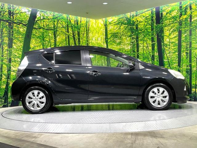 アクア Ｇ　禁煙車　純正ナビ　バックカメラ　ＥＴＣ　フルセグ　Ｂｌｕｅｔｏｏｔｈ接続　ドラレコ　スマートキー　ＬＥＤヘッド　革巻きステアリング　オートエアコン　ＣＤ／ＤＶＤ再生　盗難防止装置　オートライト（27枚目）