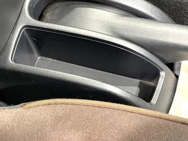 アクア Ｇ　禁煙車　純正ナビ　バックカメラ　ＥＴＣ　フルセグ　Ｂｌｕｅｔｏｏｔｈ接続　ドラレコ　スマートキー　ＬＥＤヘッド　革巻きステアリング　オートエアコン　ＣＤ／ＤＶＤ再生　盗難防止装置　オートライト（59枚目）