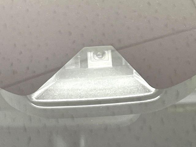 エクストレイル ２０Ｘ　エマージェンシーブレーキパッケージ　純正ナビ　バックカメラ　禁煙車　衝突軽減装置　踏み間違い防止　シートヒーター　防水シート　ＬＥＤヘッド　ドラレコ　フルセグ　Ｂｌｕｅｔｏｏｔｈ再生　ＥＴＣ　スマートキー　オートライト／エアコン（5枚目）