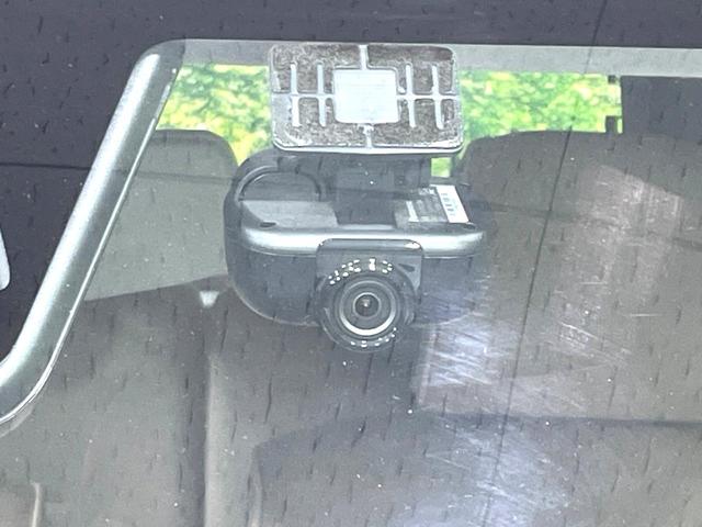 �y�h���C�u���R�[�_�[�z�h���C�u���R�[�_�[�����I���s���͂������A������^�]�⎖�̂ɑ��������ہA�f���ŋL�^���A����̃��X�N�ɔ����܂��B���L�^�p�r�c�J�[�h�͂��q�l�����g�ł��������������K�v������܂��B