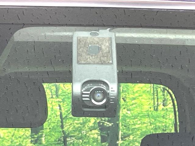 ルーミー Ｇ　両側電動ドア　全周囲カメラ　純正９型ディスプレイオーディオ　衝突被害軽減システム　禁煙車　ドラレコ　コーナーセンサー　スマートキー　ＬＥＤヘッド　ビルトインＥＴＣ　オートハイビーム　Ｂｌｕｅｔｏｏｔｈ（6枚目）