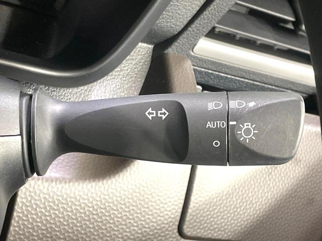 ルーミー Ｇ　両側電動ドア　全周囲カメラ　純正９型ディスプレイオーディオ　衝突被害軽減システム　禁煙車　ドラレコ　コーナーセンサー　スマートキー　ＬＥＤヘッド　ビルトインＥＴＣ　オートハイビーム　Ｂｌｕｅｔｏｏｔｈ（28枚目）