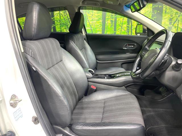 ヴェゼル ハイブリッドＺ　純正ナビ　バックカメラ　禁煙車　衝突軽減装置　クルーズコントロール　ＬＥＤヘッド　シートヒーター　ハーフレザー　ＥＴＣ　ドラレコ　Ｂｌｕｅｔｏｏｔｈ再生　スマートキー　オートライト／エアコン（10枚目）