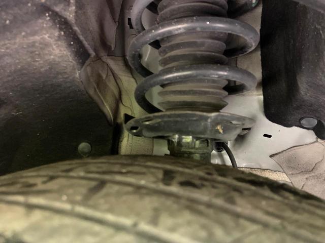 ヴェゼル ハイブリッドＺ　純正ナビ　バックカメラ　禁煙車　衝突軽減装置　クルーズコントロール　ＬＥＤヘッド　シートヒーター　ハーフレザー　ＥＴＣ　ドラレコ　Ｂｌｕｅｔｏｏｔｈ再生　スマートキー　オートライト／エアコン（20枚目）