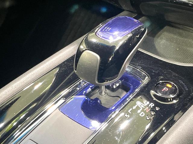 ヴェゼル ハイブリッドＺ　純正ナビ　バックカメラ　禁煙車　衝突軽減装置　クルーズコントロール　ＬＥＤヘッド　シートヒーター　ハーフレザー　ＥＴＣ　ドラレコ　Ｂｌｕｅｔｏｏｔｈ再生　スマートキー　オートライト／エアコン（40枚目）