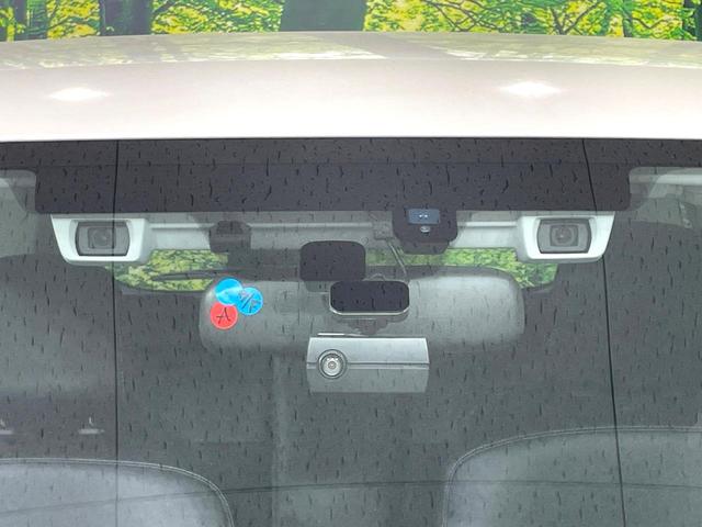 �y�A�C�T�C�g�u�����R�z�O���̎ԗ��������m���A�Փ˂������Ȏ��͌x��Œ��ӂ𑣂��A�u���[�L�𓥂ޗ͂��T�|�[�g�B�u���[�L�𓥂߂Ȃ������ꍇ�͏Փ˔�Q�y���u���[�L���쓮�A�Փˉ�����T�|�[�g���܂��B