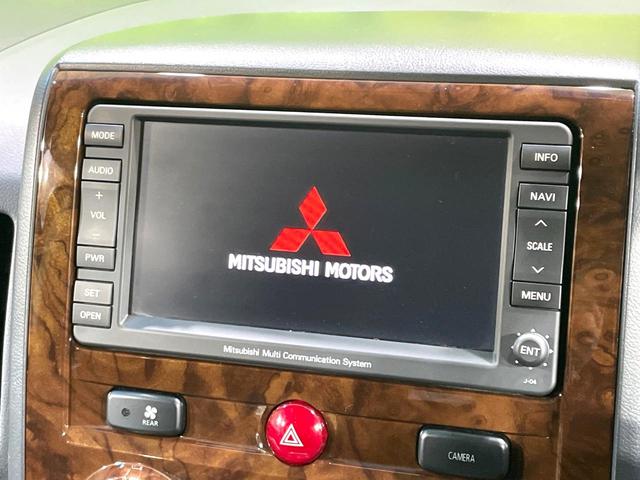 �y�����i�r�z�l�C�̏����i�r�𑕔����Ă���܂��B�i�r�̎g���₷���͂������A�I�[�f�B�I�@�\���[���I�L�����v�◷�s�͂������A�ʋ΂┃�����ȂǕ��i�̃h���C�u���y�����Ȃ�͂���