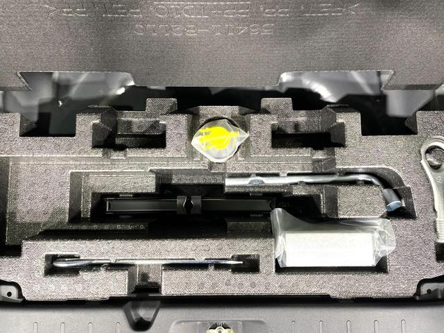 タント カスタムＲＳスタイルセレクション　純正９型ナビ　バックカメラ　禁煙車　両側電動ドア　スマートアシスト　アダプティブクルーズ　踏み間違い防止装置　ハーフレザー　シートヒーター　ＬＥＤヘッド／フォグ　ドラレコ　フルセグ　ＥＴＣ（34枚目）