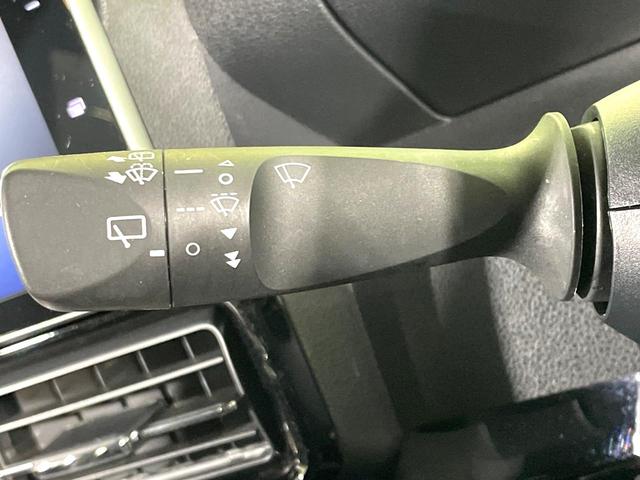 タント カスタムＲＳスタイルセレクション　純正９型ナビ　バックカメラ　禁煙車　両側電動ドア　スマートアシスト　アダプティブクルーズ　踏み間違い防止装置　ハーフレザー　シートヒーター　ＬＥＤヘッド／フォグ　ドラレコ　フルセグ　ＥＴＣ（50枚目）