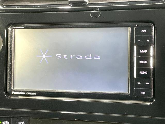 プリウス Ｓ　ＳＤナビ　バックカメラ　禁煙車　ＬＥＤヘッド　スマートキー　コーナーセンサー　フルセグ　Ｂｌｕｅｔｏｏｔｈ接続　ＥＴＣ　オートライト／エアコン　横滑り防止　電動格納ミラー　盗難防止装置（3枚目）