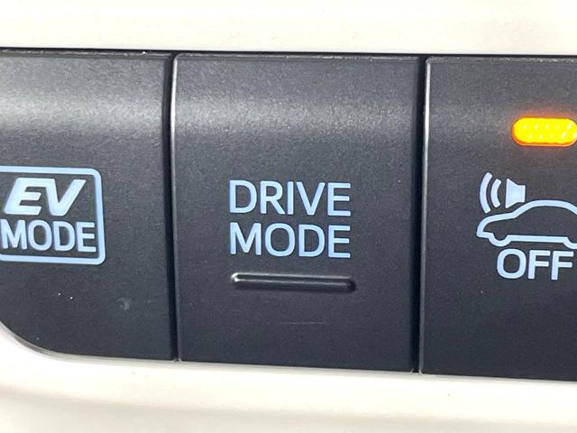 プリウス Ｓ　ＳＤナビ　バックカメラ　禁煙車　ＬＥＤヘッド　スマートキー　コーナーセンサー　フルセグ　Ｂｌｕｅｔｏｏｔｈ接続　ＥＴＣ　オートライト／エアコン　横滑り防止　電動格納ミラー　盗難防止装置（33枚目）