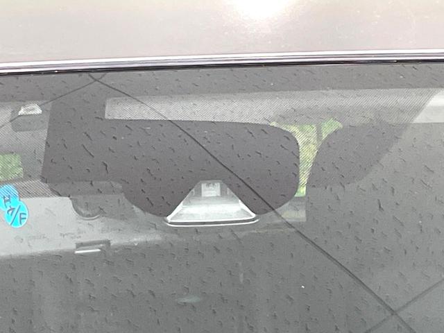 エクストレイル ２０Ｓ　ハイブリッド　エマージェンシーブレーキパック　純正ナビ　バックカメラ　禁煙車　衝突軽減装置　踏み間違い防止　コーナーセンサー　ＬＥＤヘッド　フルセグ　Ｂｌｕｅｔｏｏｔｈ　ＥＴＣ　撥水シート　デュアルエアコン　スマートキー　車線逸脱警報（6枚目）