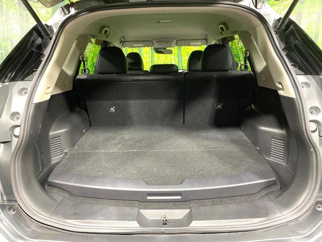 エクストレイル ２０Ｓ　ハイブリッド　エマージェンシーブレーキパック　純正ナビ　バックカメラ　禁煙車　衝突軽減装置　踏み間違い防止　コーナーセンサー　ＬＥＤヘッド　フルセグ　Ｂｌｕｅｔｏｏｔｈ　ＥＴＣ　撥水シート　デュアルエアコン　スマートキー　車線逸脱警報（10枚目）