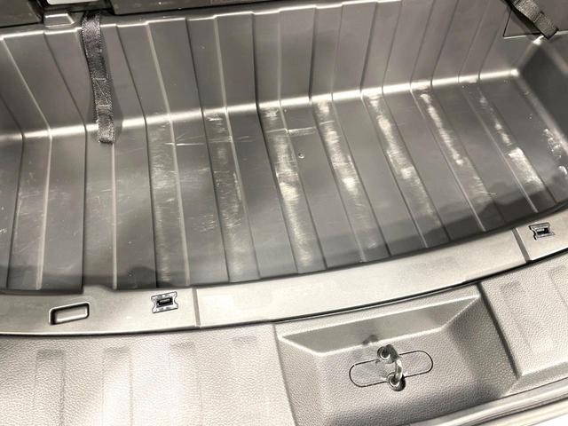 エクストレイル ２０Ｓ　ハイブリッド　エマージェンシーブレーキパック　純正ナビ　バックカメラ　禁煙車　衝突軽減装置　踏み間違い防止　コーナーセンサー　ＬＥＤヘッド　フルセグ　Ｂｌｕｅｔｏｏｔｈ　ＥＴＣ　撥水シート　デュアルエアコン　スマートキー　車線逸脱警報（35枚目）