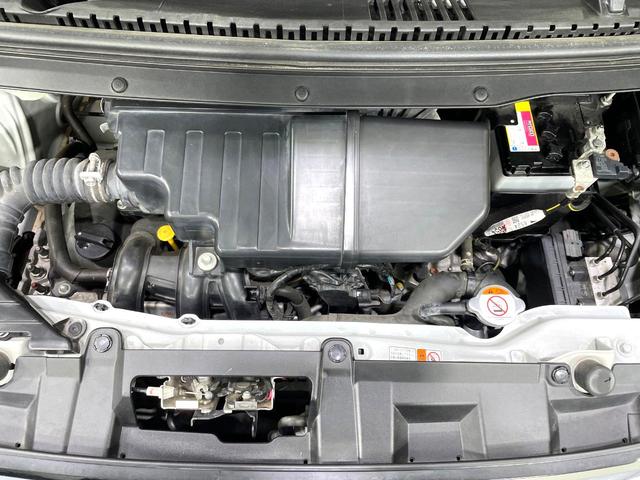 デイズ ハイウェイスター　Ｘ　純正ナビ　全周囲カメラ　禁煙車　衝突軽減装置　踏み間違い防止装置　ＨＩＤヘッド　ハイビームアシスト　オートライト／エアコン　フルセグ　Ｂｌｕｅｔｏｏｔｈ再生　スマートキー　アイドリングストップ（18枚目）