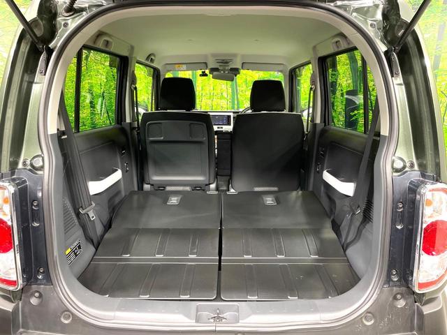 ���i�̂���������ʋ΁A���}���ɏ\���ȉ׎��X�y�[�X���m�ۂ��Ă���܂��B�Z�J���h�V�[�g��|���ƁA�傫�ȉו��̐ύڂ��\�ł���